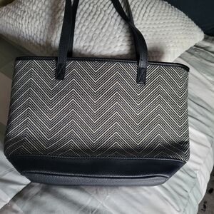 Thirty-One Black and White Chevron Tote Bag